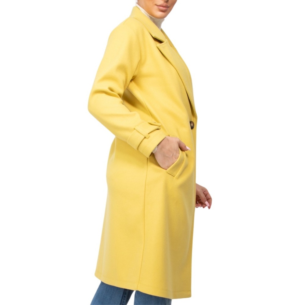 Yellow Collared Pocketed Coat - Large